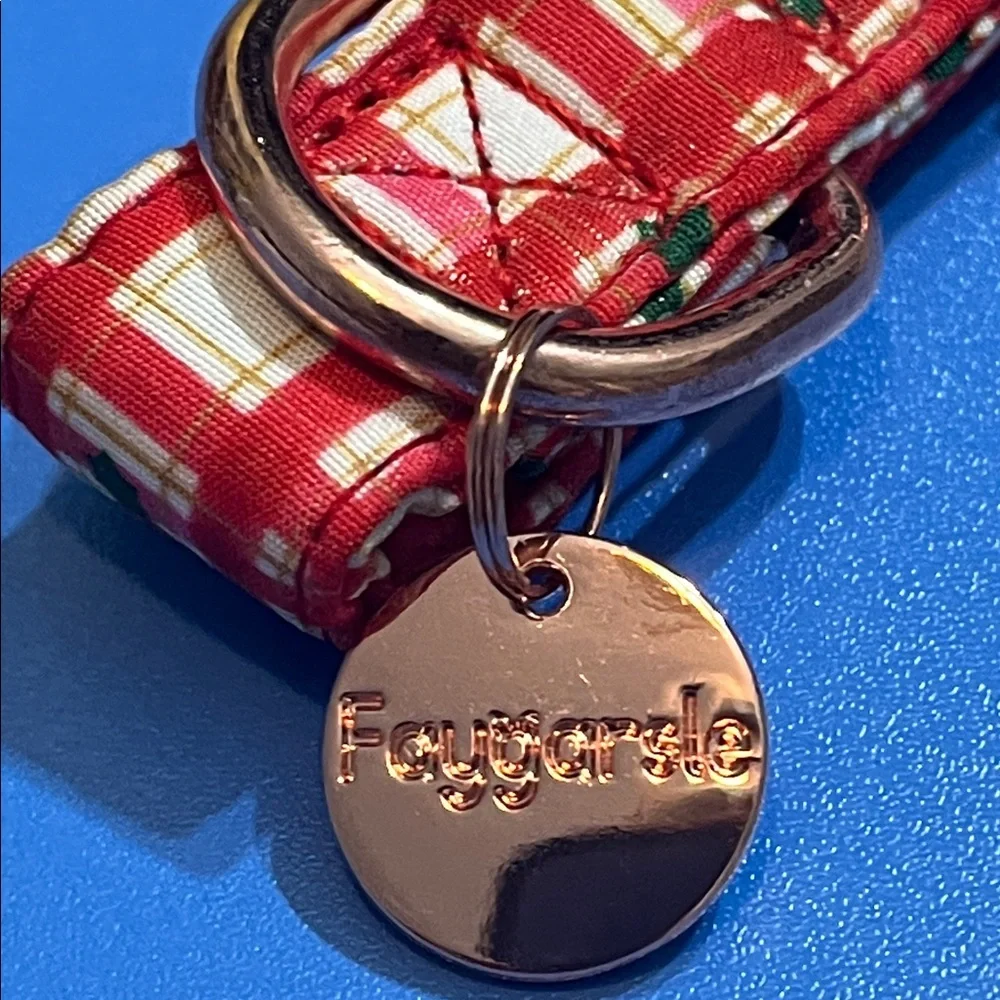 NEW Faygarsle Christmas Red Plaid Pattern Dog Collar- small